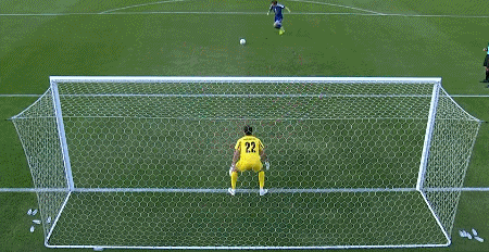 乐鱼app下载-约旦U23门将扑点后激情庆祝，结果球反弹入网瞬间傻眼