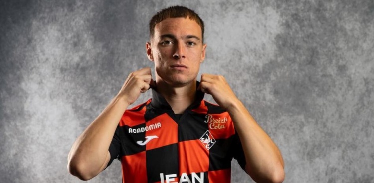 乐鱼官方入口-洛里昂边锋：梦想加盟巴塞罗那 梅西和哈白布时代的足球达到顶峰